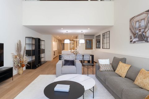 3 bedrooms apartment for sale in Barcelona, Catalonia, Spain № 4440 - photo 7