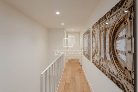 3 bedrooms apartment for sale in Barcelona, Catalonia, Spain № 4440 - photo 26