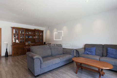 Villa de 3 dormitorios en venta en Sitges, Barcelona, Cataluña, Spain № 4441 - foto 6