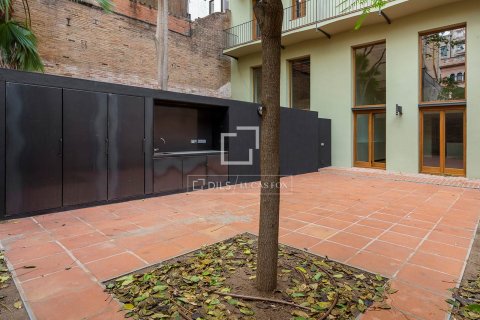 2 bedrooms apartment for sale in Barcelona, Catalonia, Spain № 4439 - photo 4
