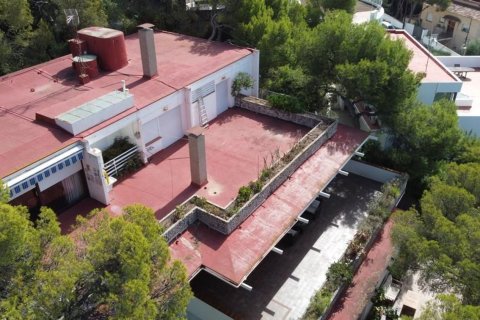 9 bedrooms house for sale in Castelldefels, Barcelona, Catalonia, Spain № 6575 - photo 10