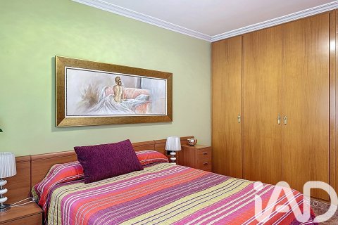 Casa adosada de 4 dormitorios en venta en Calafell, Tarragona, Cataluña, Spain № 4698 - foto 5