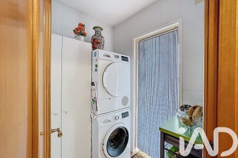 Casa adosada de 4 dormitorios en venta en Calafell, Tarragona, Cataluña, Spain № 4698 - foto 25
