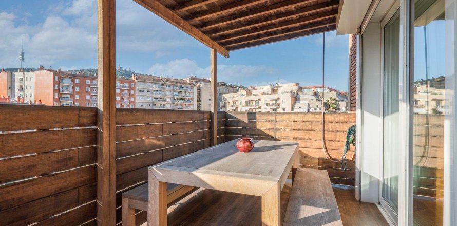 Apartamento de 7 dormitorios en venta en Barcelona, Cataluña, Spain № 1217