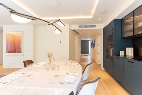Estudio en venta en Barcelona, Cataluña, Spain № 1491 - foto 9