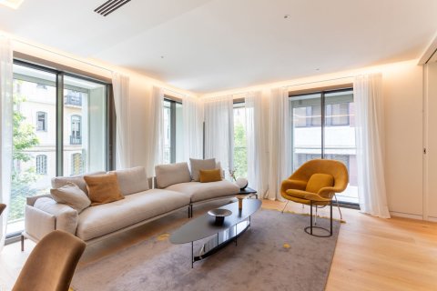 Estudio en venta en Barcelona, Cataluña, Spain № 1491 - foto 3