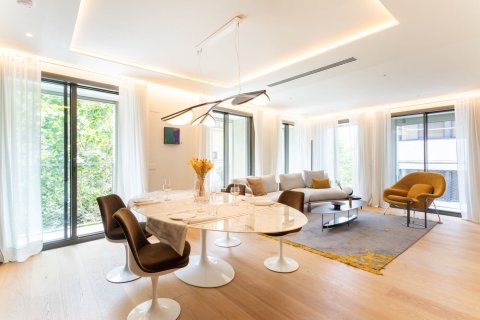 Estudio en venta en Barcelona, Cataluña, Spain № 1491 - foto 2