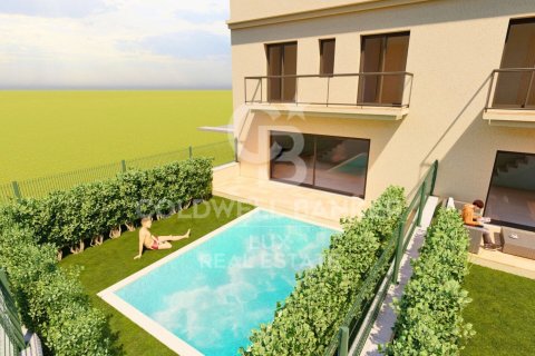 Сasa de 6 dormitorios en venta en Girona, Gerona, Cataluña, Spain № 5936 - foto 3