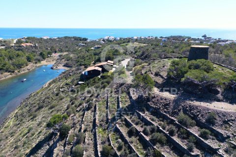 12 bedrooms house for sale in Cadaques, Girona, Catalonia, Spain № 5934 - photo 7
