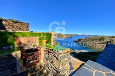12 bedrooms house for sale in Cadaques, Girona, Catalonia, Spain № 5934 - photo 15