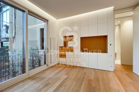 Купить квартиру в Барселона, Испания с 3 спальни, 232м², № 5933 - фото 6
