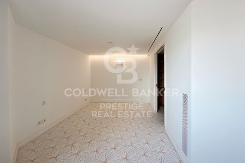 Ático de 3 dormitorios en venta en Barcelona, Cataluña, Spain № 5931 - foto 21