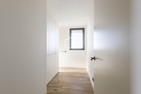 Купить пентхаус в Эсплугес-де-Льобрегат, Испания с 4 спальни, 162м², № 4335 - фото 28