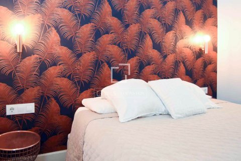 3 bedrooms apartment for sale in Barcelona, Catalonia, Spain № 4339 - photo 13