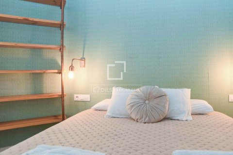 3 bedrooms apartment for sale in Barcelona, Catalonia, Spain № 4339 - photo 8