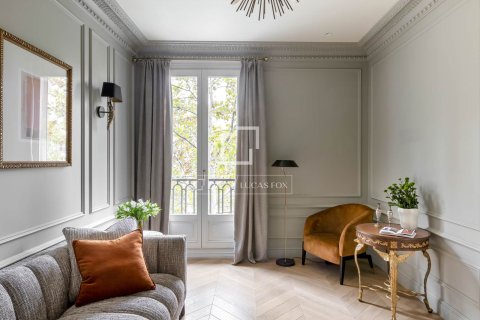 Купить квартиру в Барселона, Испания с 4 спальни, 201м², № 4336 - фото 21