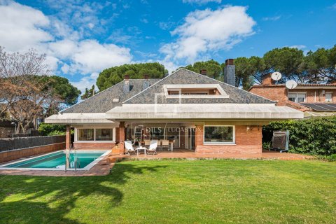 Villa de 6 dormitorios en venta en Sant Cugat del Vallès, Barcelona, Cataluña, Spain № 6369