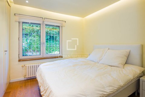 Villa de 6 dormitorios en venta en Sant Cugat del Vallès, Barcelona, Cataluña, Spain № 6369 - foto 8