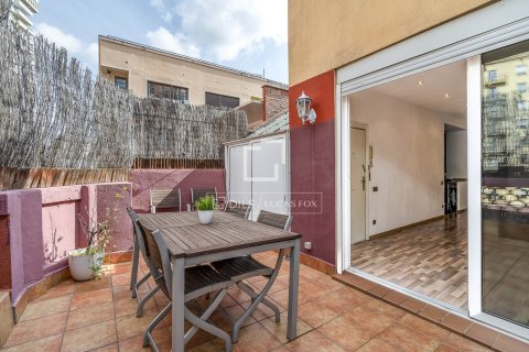 Apartamento de 2 dormitorios en venta en Barcelona, Cataluña, Spain № 6374 - foto 3