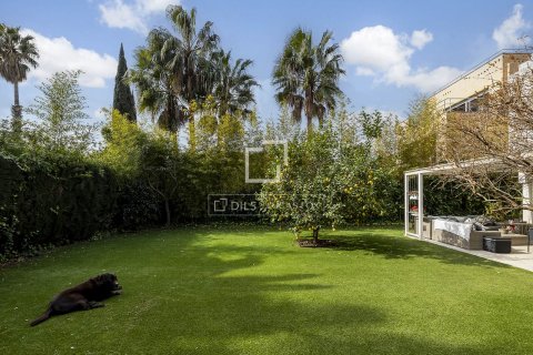 Villa de 6 dormitorios en venta en Barcelona, Cataluña, Spain № 6368 - foto 3