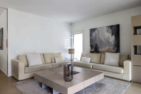Villa de 6 dormitorios en venta en Barcelona, Cataluña, Spain № 6368 - foto 11