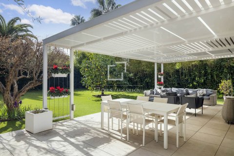 Villa de 6 dormitorios en venta en Barcelona, Cataluña, Spain № 6368 - foto 5
