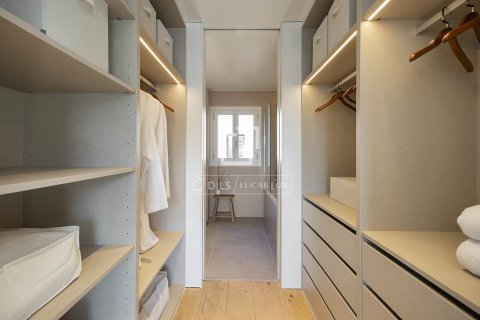 Ático de 2 dormitorios en venta en Barcelona, Cataluña, Spain № 4414 - foto 12
