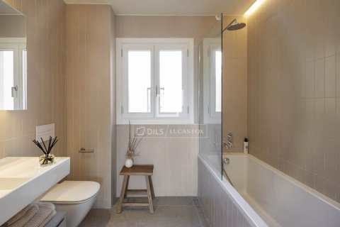 Ático de 2 dormitorios en venta en Barcelona, Cataluña, Spain № 4414 - foto 11