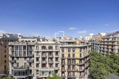 Ático de 2 dormitorios en venta en Barcelona, Cataluña, Spain № 4414 - foto 27