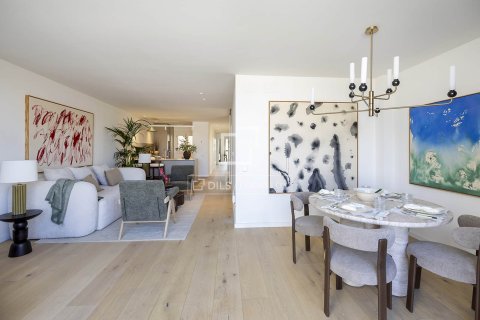 Ático de 2 dormitorios en venta en Barcelona, Cataluña, Spain № 4414 - foto 26