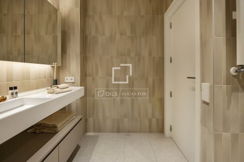 Ático de 2 dormitorios en venta en Barcelona, Cataluña, Spain № 4414 - foto 5