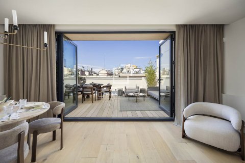 Ático de 2 dormitorios en venta en Barcelona, Cataluña, Spain № 4414 - foto 24