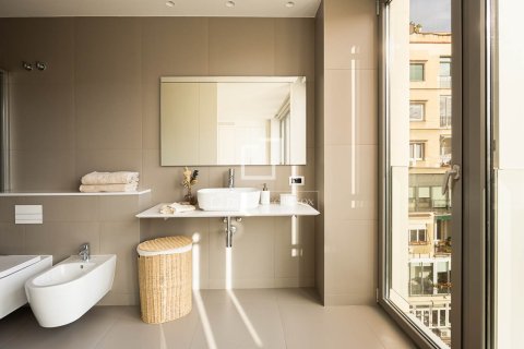 Купить квартиру в Барселона, Испания с 4 спальни, 185м², № 4415 - фото 25