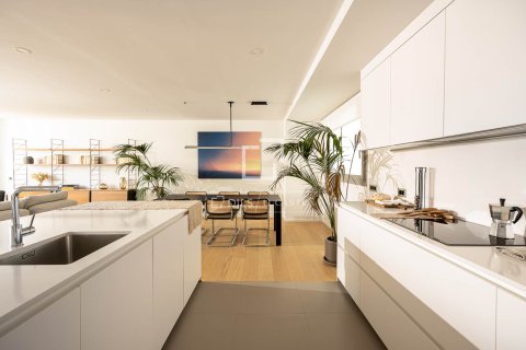 Купить квартиру в Барселона, Испания с 4 спальни, 185м², № 4415 - фото 17