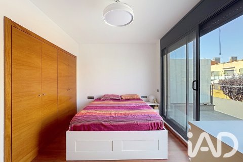Casa adosada de 3 dormitorios en venta en Vilafranca Del Penedes, Barcelona, Cataluña, Spain № 8455 - foto 5