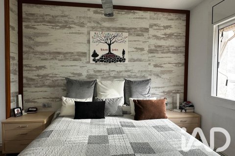 3 bedrooms apartment for sale in Vilanova i la Geltru, Barcelona, Catalonia, Spain № 8458 - photo 15