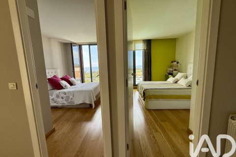 Сasa de 5 dormitorios en alquiler en Sant Vicenc De Montalt, Barcelona, Cataluña, Spain № 8460 - foto 23