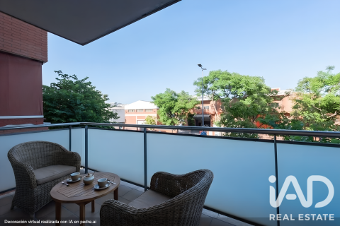 Dúplex de 3 dormitorios en venta en Cornellà de Llobregat, Barcelona, Cataluña, Spain № 8459 - foto 6
