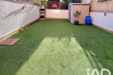 Dúplex de 3 dormitorios en venta en Cornellà de Llobregat, Barcelona, Cataluña, Spain № 8459 - foto 17