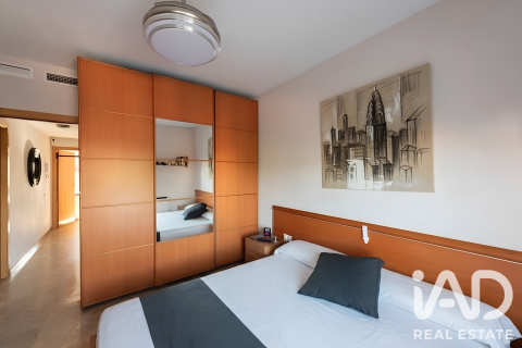 Dúplex de 3 dormitorios en venta en Cornellà de Llobregat, Barcelona, Cataluña, Spain № 8459 - foto 28