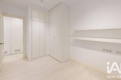 Apartamento de 3 dormitorios en venta en Sant Pol de Mar, Barcelona, Cataluña, Spain № 8457 - foto 28