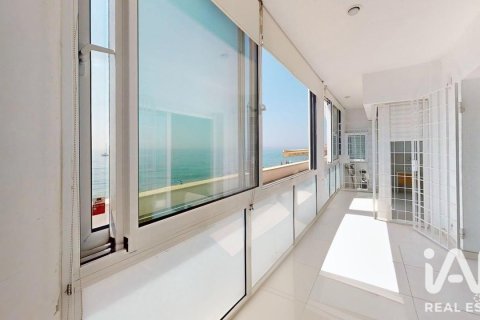 Apartamento de 3 dormitorios en venta en Sant Pol de Mar, Barcelona, Cataluña, Spain № 8457 - foto 9
