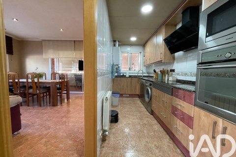 4 bedrooms apartment for sale in Vilanova i la Geltru, Barcelona, Catalonia, Spain № 8454 - photo 18