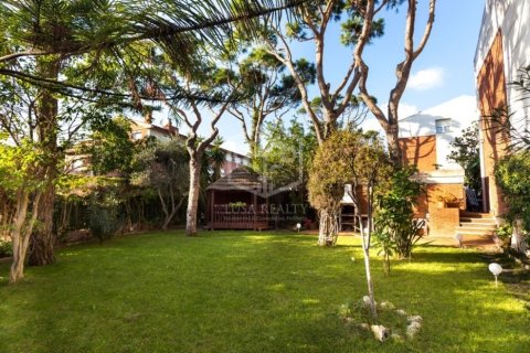 Casa adosada de 6 dormitorios en venta en Gavà, Barcelona, Cataluña, Spain № 1007 - foto 30
