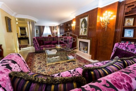 Casa adosada de 6 dormitorios en venta en Gavà, Barcelona, Cataluña, Spain № 1007 - foto 5