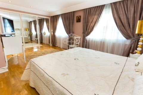Villa de 6 dormitorios en venta en Gavà, Barcelona, Cataluña, Spain № 1006 - foto 17