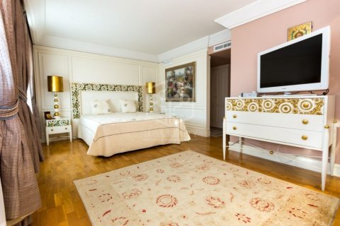 Villa de 6 dormitorios en venta en Gavà, Barcelona, Cataluña, Spain № 1006 - foto 16