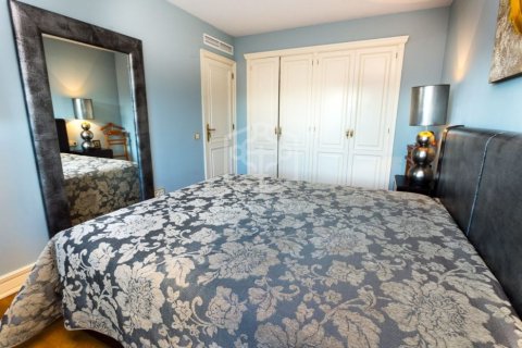 Villa de 6 dormitorios en venta en Gavà, Barcelona, Cataluña, Spain № 1006 - foto 21