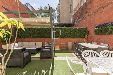 Купить квартиру в Барселона, Испания с 2 спальни, 75м², № 6653 - фото 21