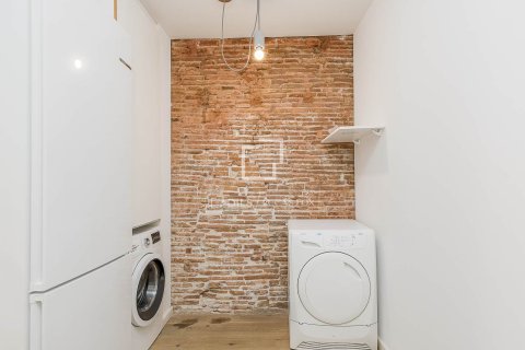 Купить квартиру в Барселона, Испания с 2 спальни, 75м², № 6653 - фото 7